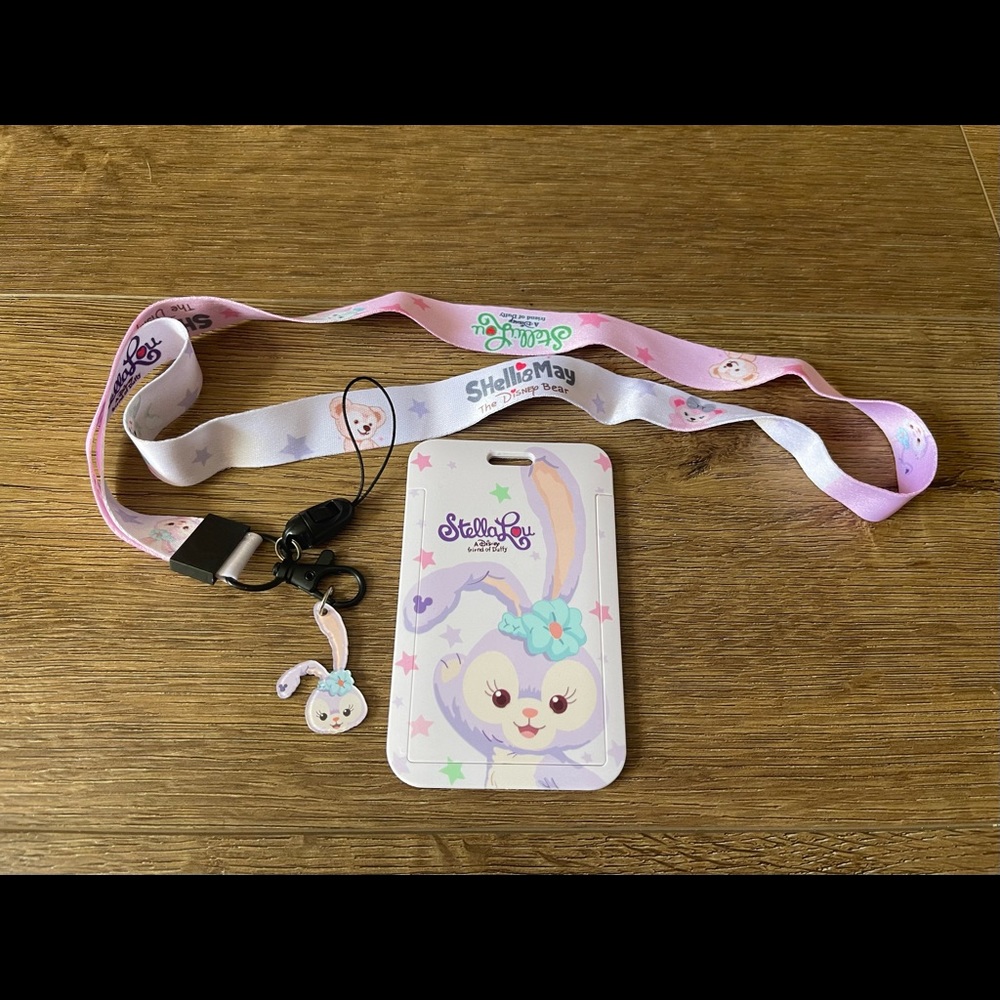 DISNEY-NWOT Stella Lou ID Holder & Lanyard